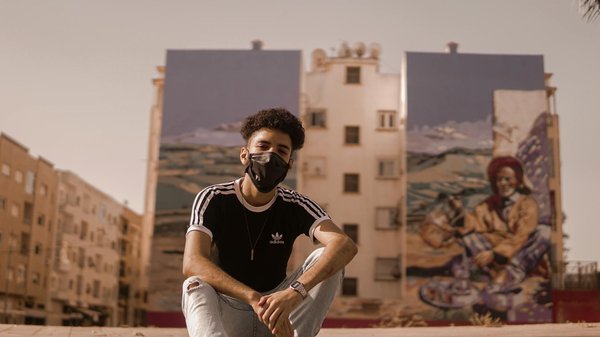 Chapeaux Rétro : Explorez les Écussons pour un Style Vintage Inimitable et Authentique !